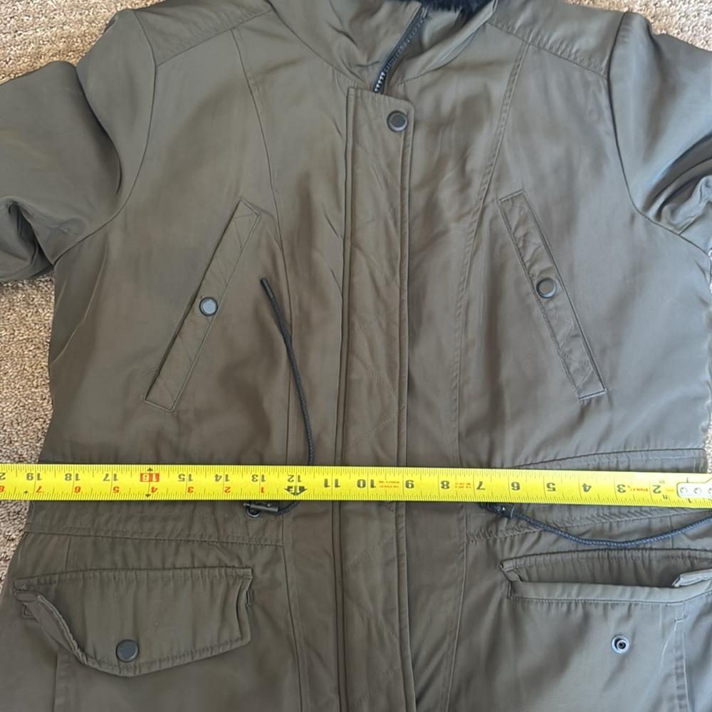 Marc New York Women's Black Fur-Lined Puffer Hooded Jacket! 🧥 - Picture 10 of 11